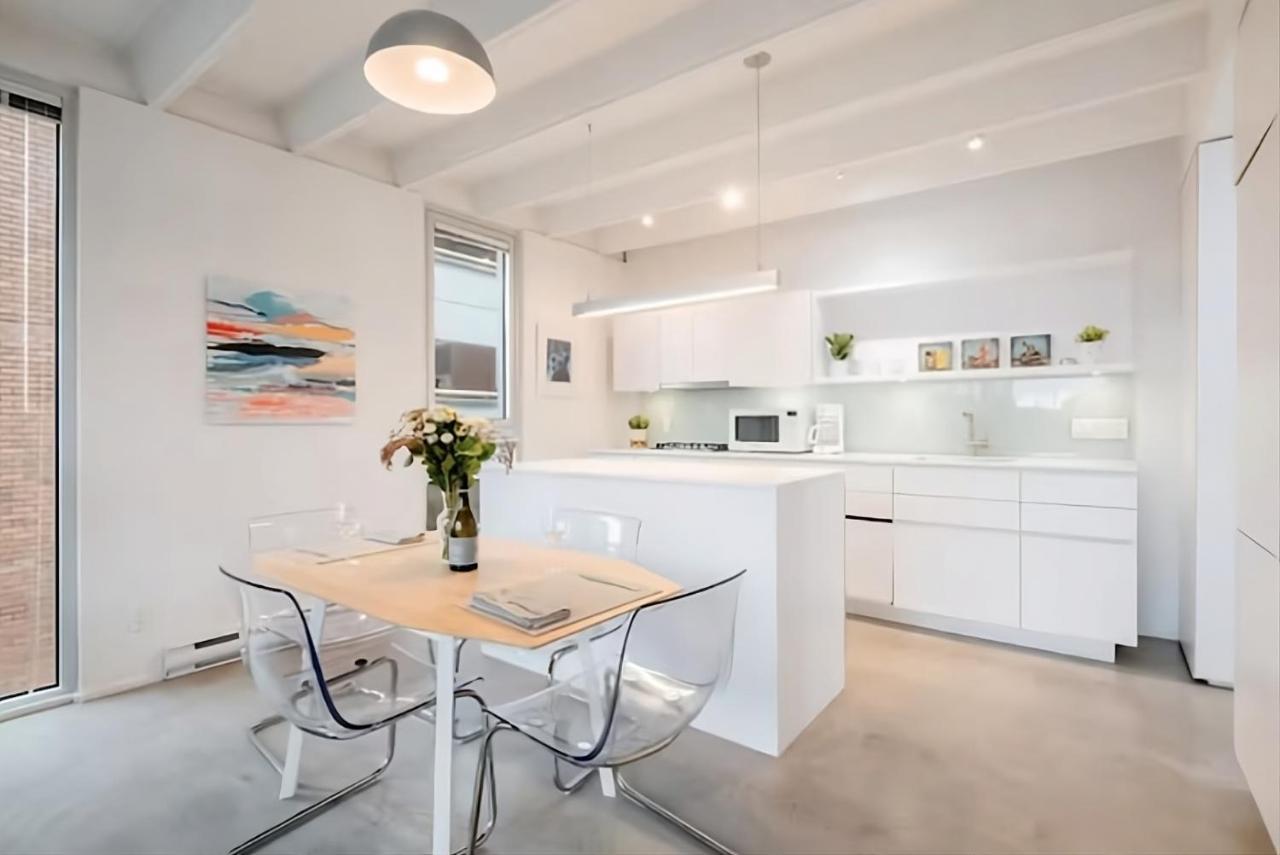 Modern, Bright & Central 1-Bed Downtown Apt Close To Rogers Arena Vancouver Eksteriør billede